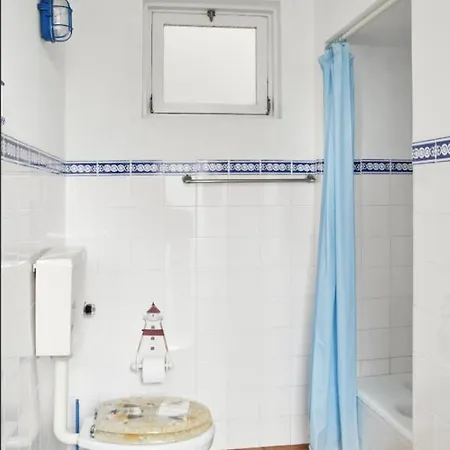 Ferienhaus Captain Pisco's Palheiro - Great Location Costa Nova