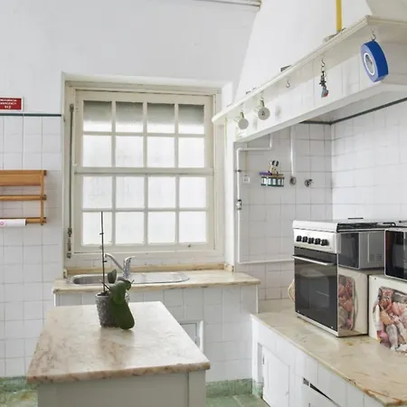 Captain Pisco's Palheiro - Great Location Ferienhaus *