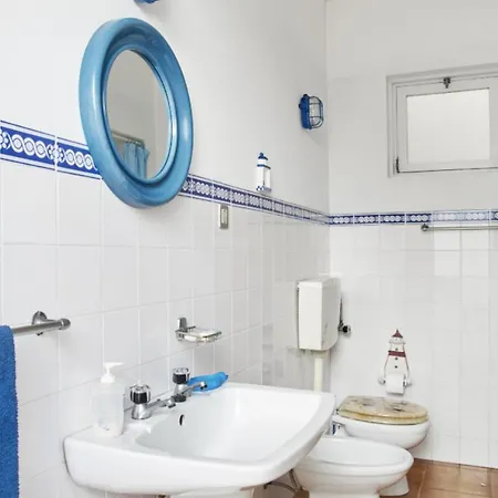 Ferienhaus Captain Pisco's Palheiro - Great Location