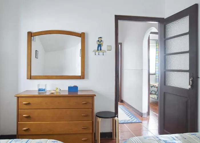 Captain Pisco's Palheiro - Great Location